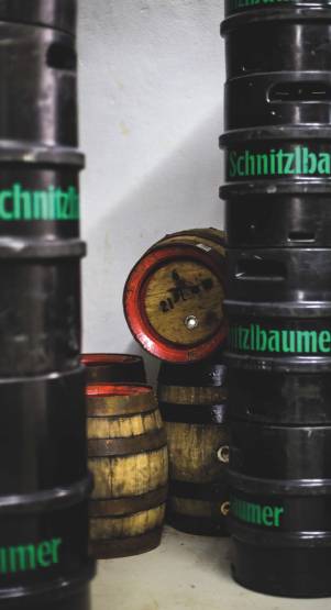 Unternehmensfakten 1 Unternehmensfakten 1